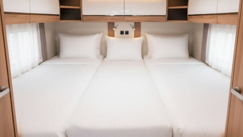 Harry – Camper lussuoso e spazioso, modello 2021 | ideale per 4-5 persone