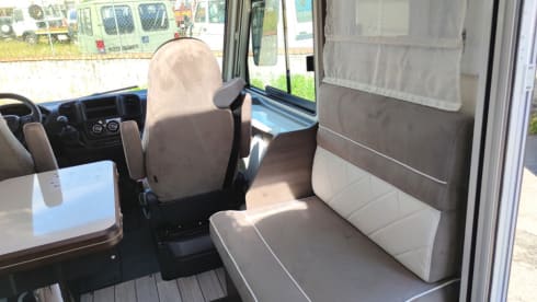 Nevis 870 – ARK H 699 GLG