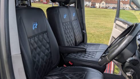 Transporter – Camper Volkswagen a 3 posti letto del 2016