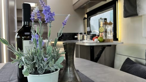 Chausson 768 – Luxury, atmosphere and automatic!