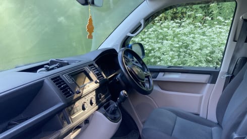 Buzz the Adventure Wagon - 4 berth VW T6 Campervan