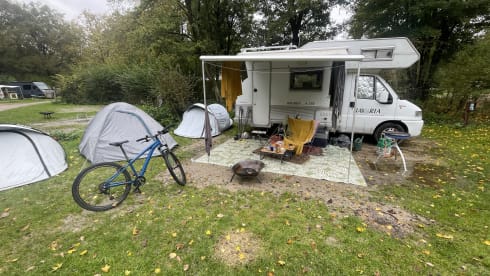 Bessy – Bellissimo Camper Hippie Frankia Bavaria Fiat Ducato 2.5 TDI 