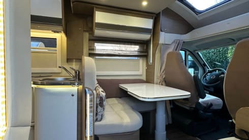 4p Elnagh semi-integrated uit 2015