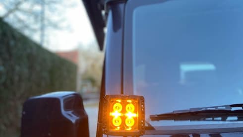 Suzuki Jimny avec tente de toit Vickywood