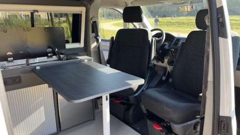 4p Volkswagen bus uit 2018