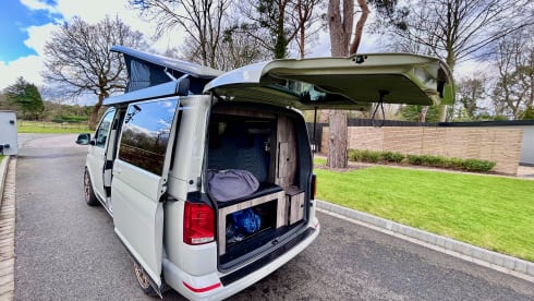 Nessa – Automatic Gearbox VW T6.1 Campervan