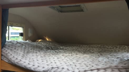 Nette ruime Adria Familie camper