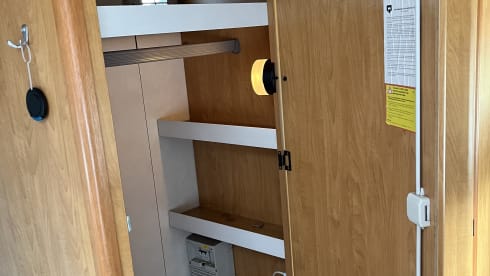 Camping-car 4 personnes soigné et complet de 2001