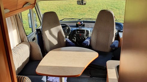 luxury hymer B514 with XXL garage