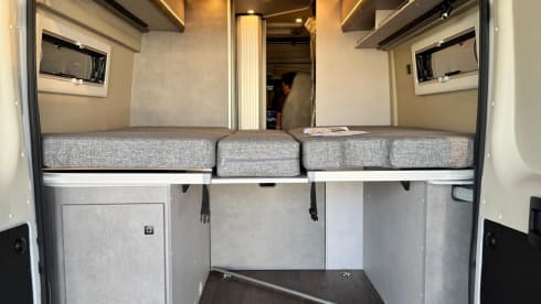 Freedom Suite – 2p Pössl bus uit 2026