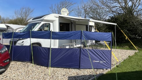 Classy Bailey Autograph - 4 berth