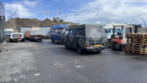 Veteraan  – Camping-car Volkswagen 2 places de 1985