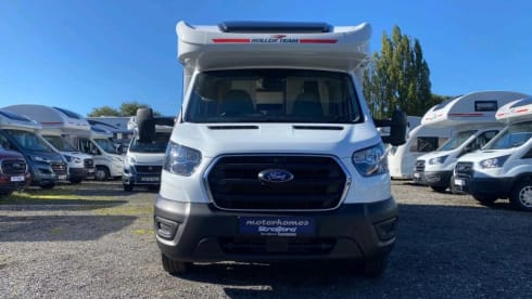 Zefiro 685 Automatic 5 berth – 2023 Roller Team Zefiro 685 Auto Five berth 