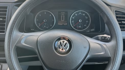 Doug – 4 berth 2019 Volkswagen Campervan