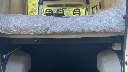 Biffy – Luxury Medium Sized Dog-Friendly Camper