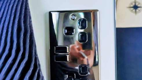 A Beautiful Escape – Luxury Automatic Toyota 4 berth, 5 seat, insurance included