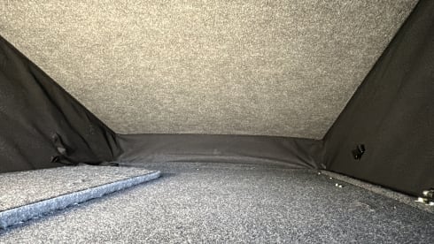 Sun Chaser – 4 berth Volkswagen campervan from 2011