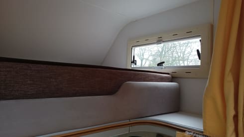 Superruime gezinscamper – 5p Elnagh Marlin 64 Alcove from 2001