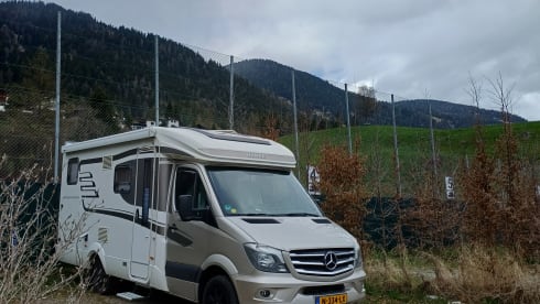 2p Hymer semi-integrated uit 2017