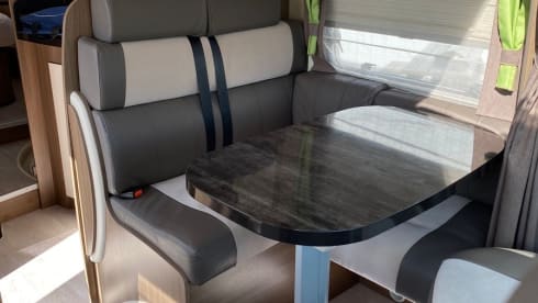 Titan – 2p Chausson semi-integrated from 2013