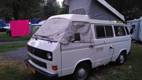 Zwaantje – 4p Volkswagen campervan from 1982