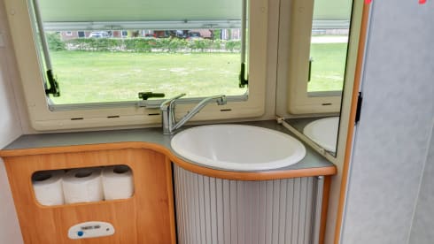 Jip  – Adria Camper from 2004 for 4p