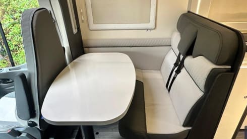 Wee Arria – Brand New 4 Berth Automatic Insurance Inclded