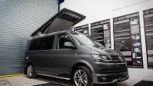 Harris – 4 berth Volkswagen Campervan 