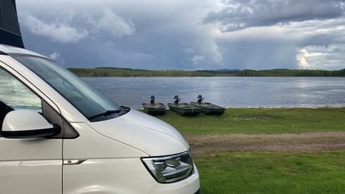 CalOcT6 – 4p Volkswagen campervan from 2018