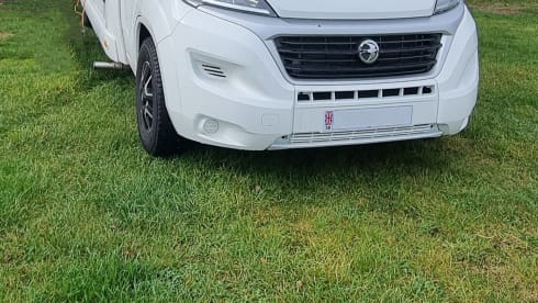 Jemima – 5 Berth Swift Escape 674 Motorhome (2021)