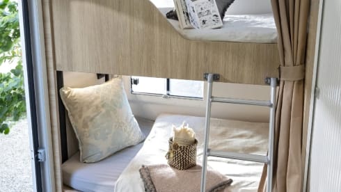 Bavarian Camper 1 – Unglaubliche 7 Schlaf- & Sitzplätze. Der Challenger C 256 - neu 2025!