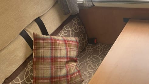 6 berth Ford Rollerteam