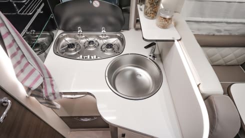 5p McLouis semi-integrated from 2024