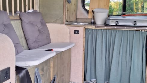 Eeftink – Family camper van Opel Vivaro from 2014 - 3p