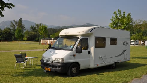 2-seater LMC semi-integrated from 2004