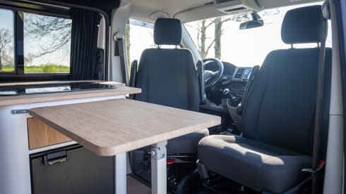 Bertus – 4p Volkswagen campervan from 2018