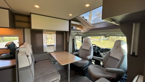 4p LMC semi-integrated uit 2023