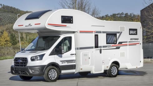 L2R – grand 2-6 berth, free wifi & unlimited miles