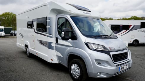 Heasman Holiday MotorHome – 4 Berth Peugeot integrated from 2015