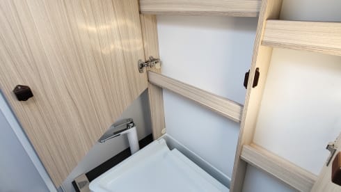 Sun Living S70sl – New and chic camper with single beds of 2.10, fully equipped