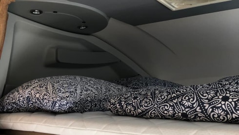 5p Challenger alcove from 2007