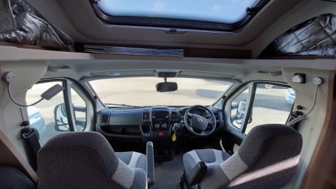 Taylor (Swift)  – Make Marvellous Motorhome Memories 