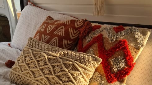 Mr Explorer – Unique 4 berth (2 adults/ 2 children) medium wheel base transit conversion