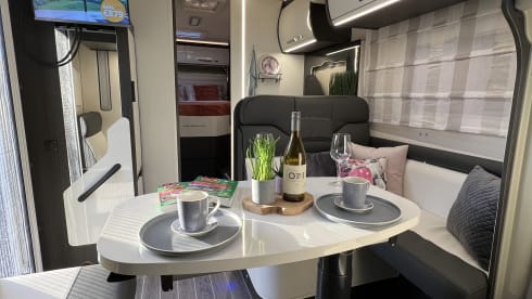 Loft On Wheels 1.0 – Loft On Wheels with all the necessary luxury for the family