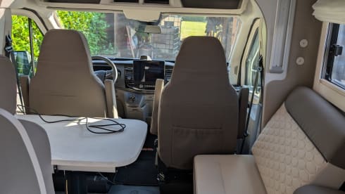 Odette – 5p Benimar semi-integrated uit 2026