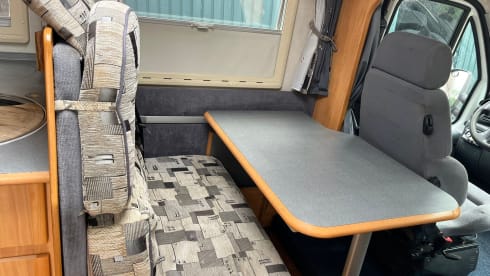 jackey – ADRIA MOBIL