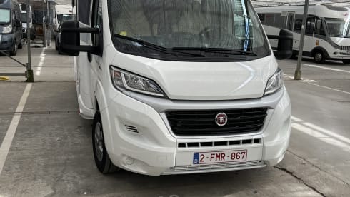 4p Rimor semi-integrated uit 2019