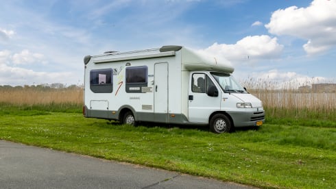 4p Knaus integrated from 2002