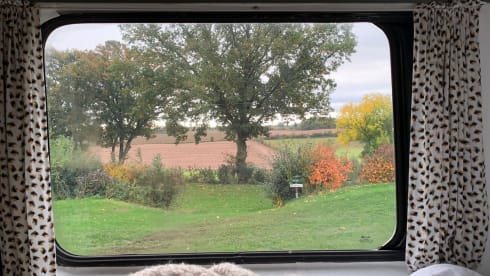 Oscar Obelix – Hit the road with Oscar! A converted Citroën Jumper with 2 sleeping places