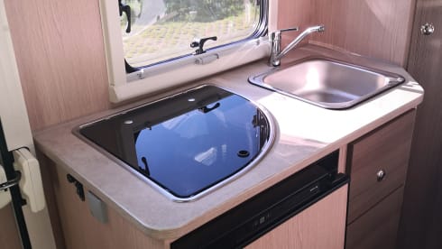 Sky – Functional camper Sky